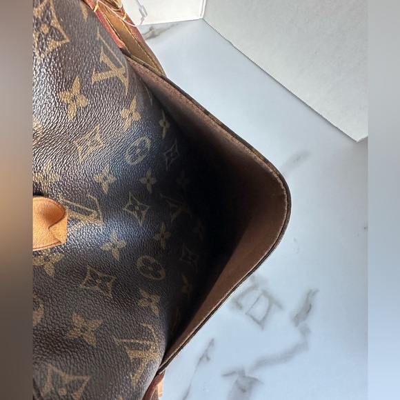 Authentic Louis Vuitton Totally Monogram Tote - Picture 10 of 14